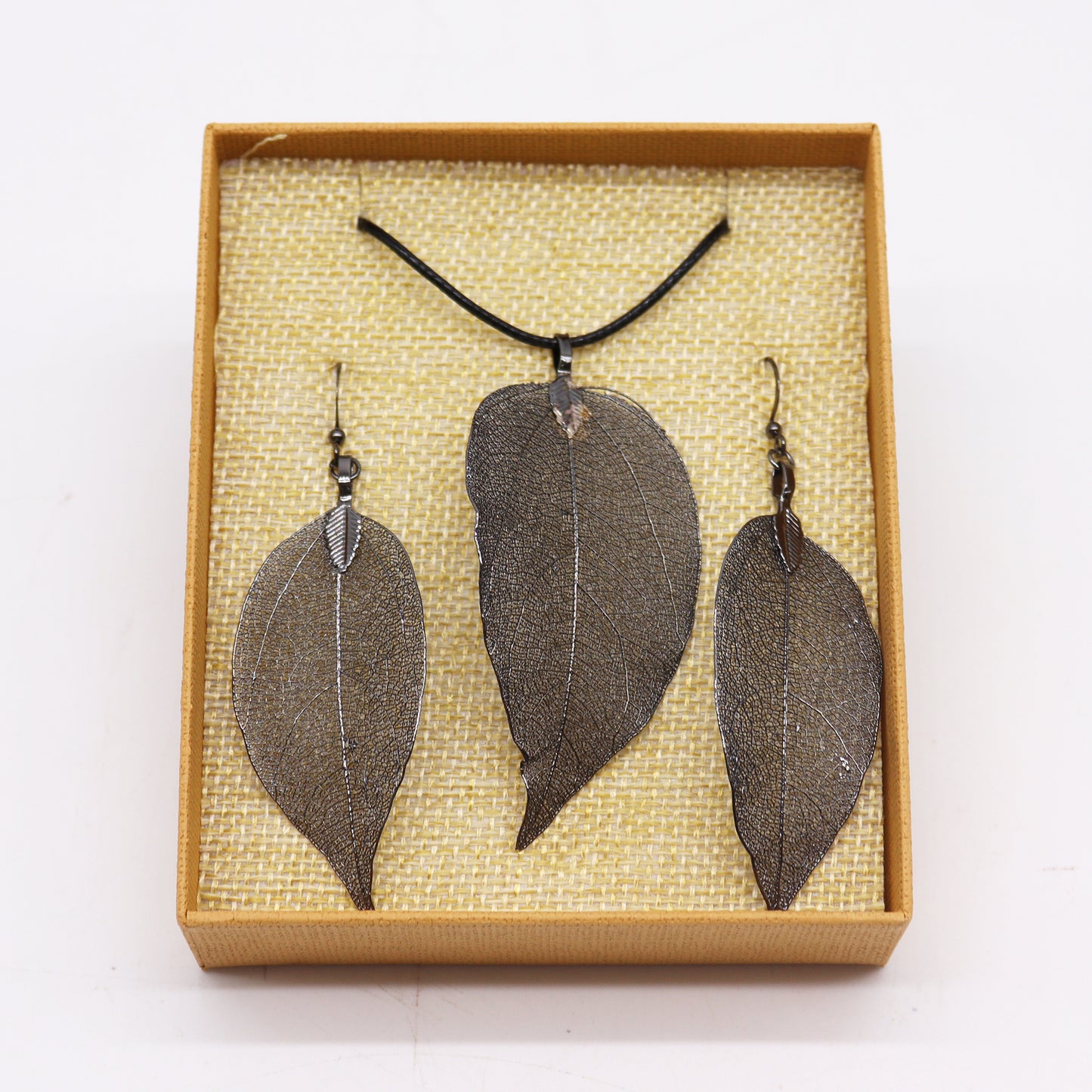 Pewter Bravery Leaf Necklace & Earring Set