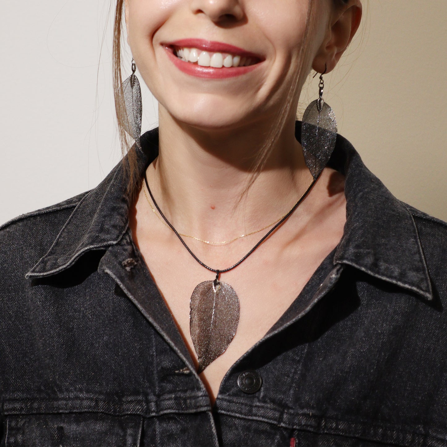 Pewter Bravery Leaf Necklace & Earring Set